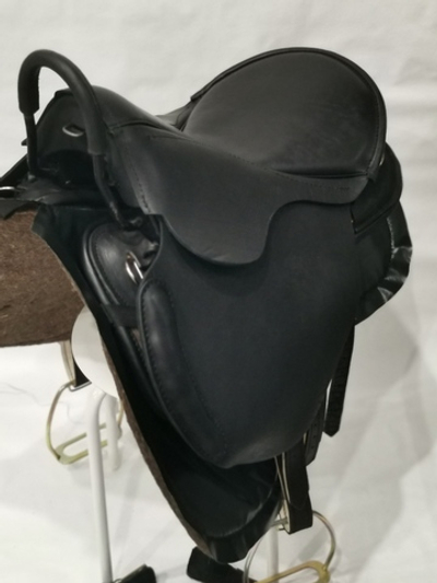 Седло охотника (3) для низкой холки ( без потника и оголовья).