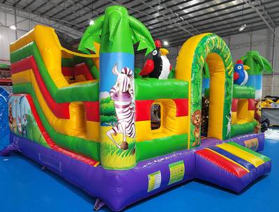 Коммерческий надувной батут "Сафари-джунгли 2 " 6*5*2,8 м