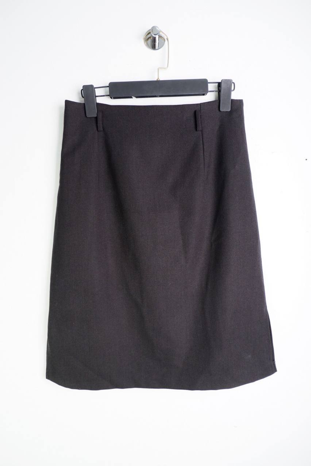 Юбка сдержанного стиля, визуально на 46 размер