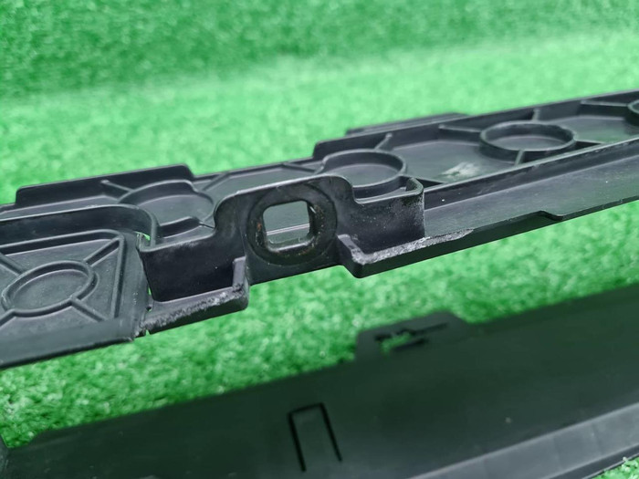 Воздуховод радиатора нижний BMW X3 G01 (2017-2021)