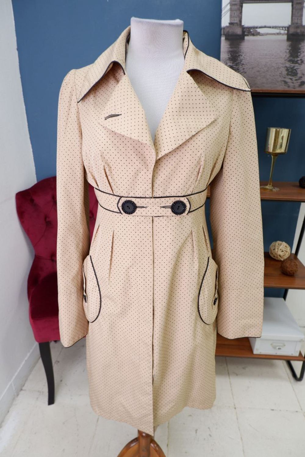 Пальто Perrone легкое 42 размер