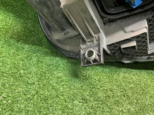 Фара левая Mercedes V w447 (2014-н.в.) LED