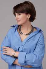 Браслет "Эмили" бензиновый" жемчуг с золотой застежкой из кубических микроцирконов