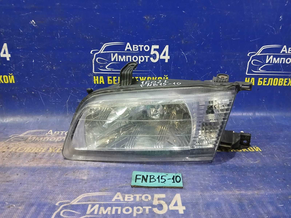 Фара передняя левая NISSAN SUNNY 2000