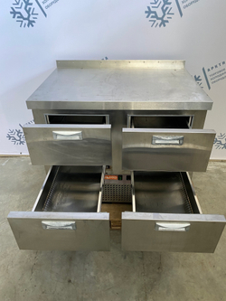 Стол холодильный Hicold GNE 22 TN