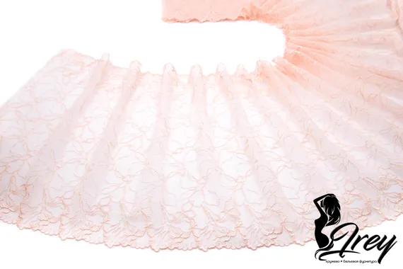 05-88 Вышивка на неэл. сетке 28 см, телесный