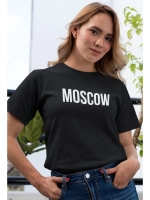 Футболка с надписью Moscow