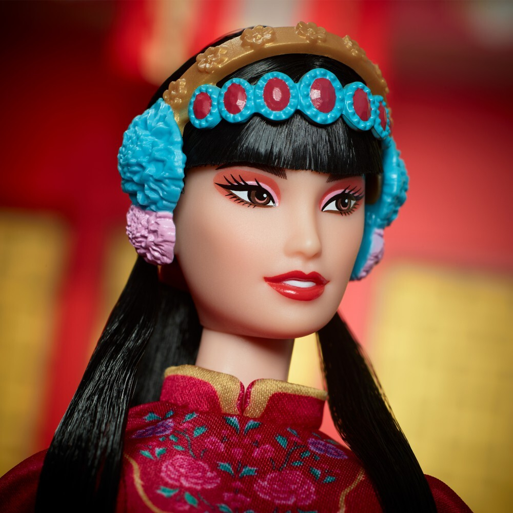 Коллекционная кукла HRM57 Barbie Signature - Lunar New Year / артикул   HRM57  / GTIN 194735180974