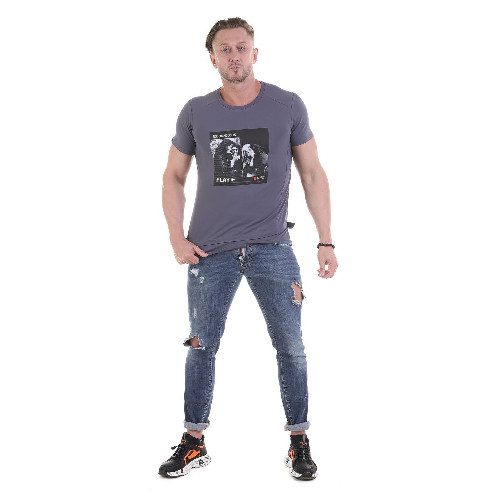 Мужская футболка с круглым вырезом темно-серая с принтом Sesmik O005