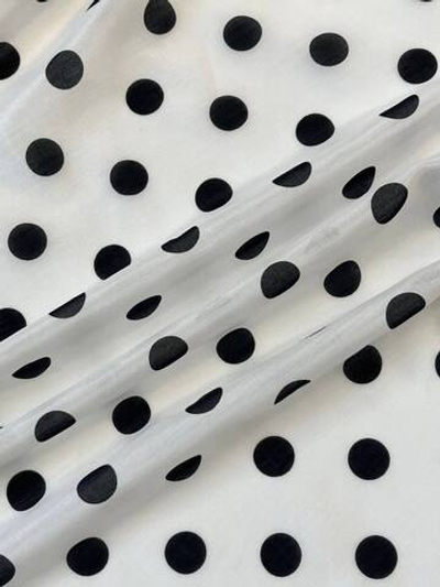 Шелк с хлопком белый в черный горошек