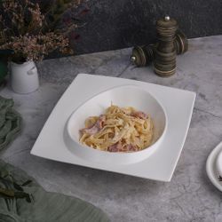 Салатник 550 мл 25*25 см h5 см с бортом Asymmetry белый фарфор NEW P.L. Proff Cuisine [3]