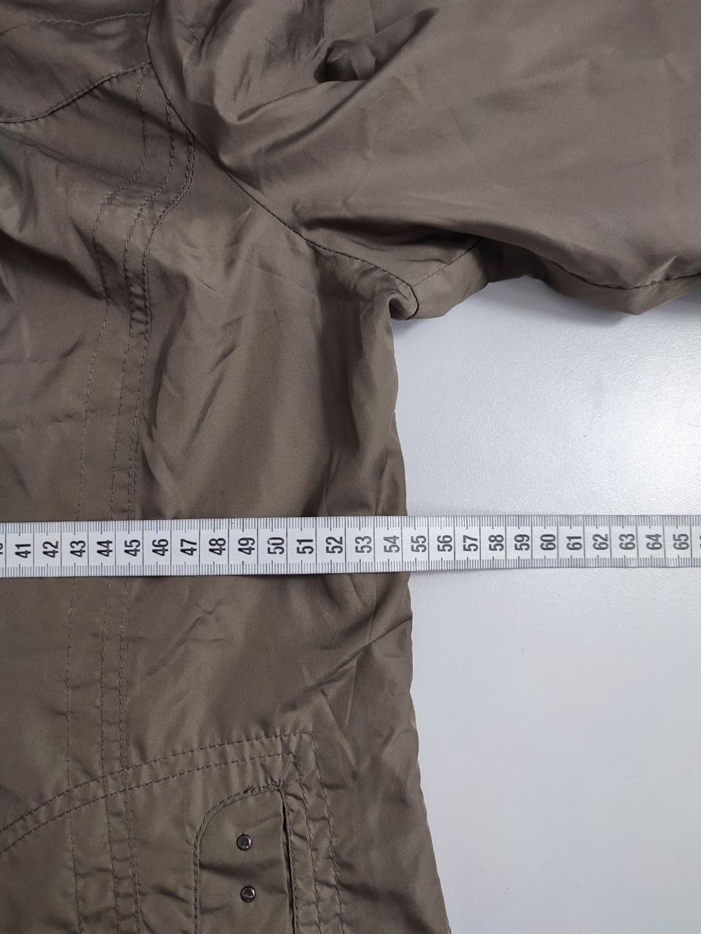 Ветровка Jessica светлая 48 размер