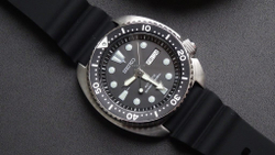 Мужские японские часы Seiko SRPE93K1