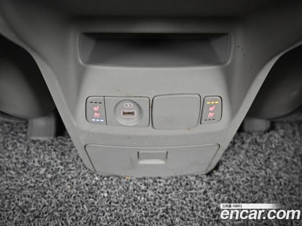 Kia The New Carnival (Sedona) 9-и местный Prestige (05.2020)