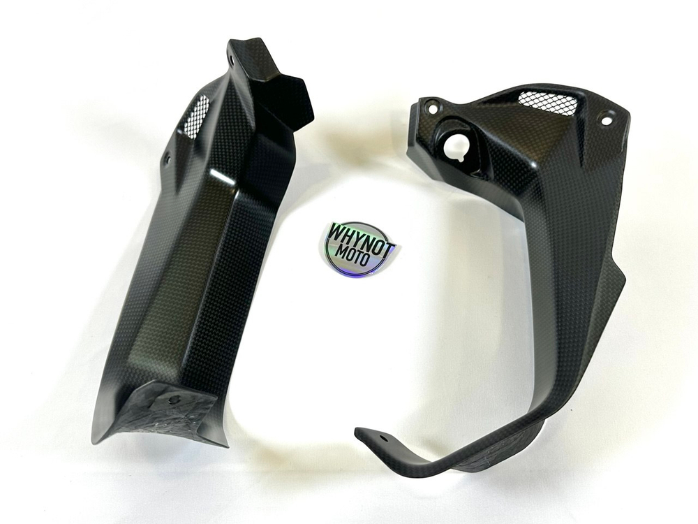 Fullsix Карбоновая накладка на приборную панель Ducati Multistrada V4 MD-MS21-S39