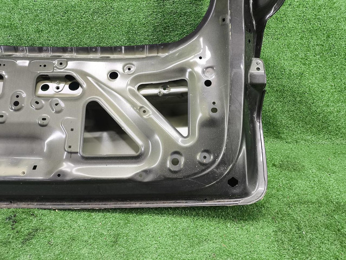 Крышка багажника Lixiang L8 (2022-н.в.)