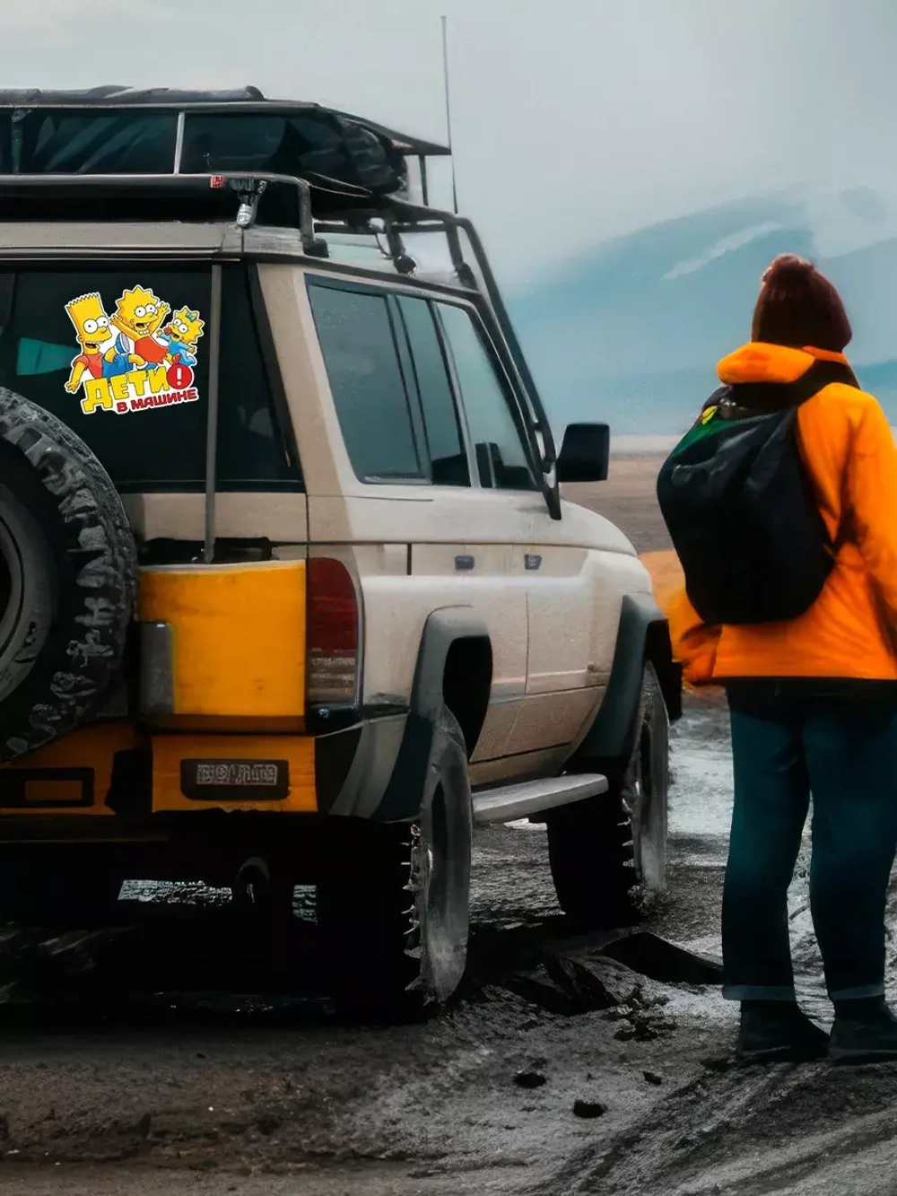 Наклейка автомобильная "Симпсоны" ребенок в машине