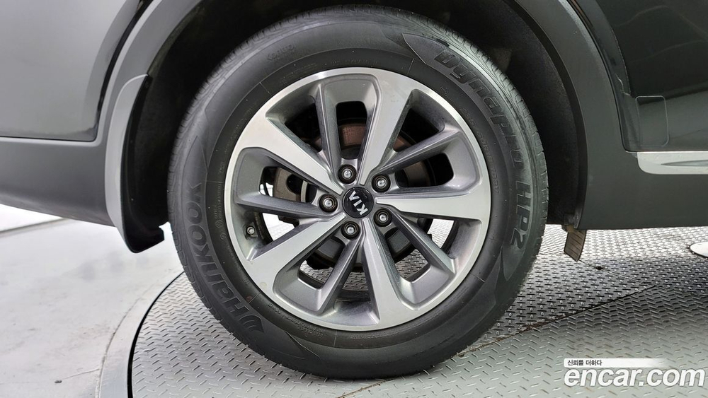 Kia The New Sorento Дизель 2.0 2WD (02.2020)