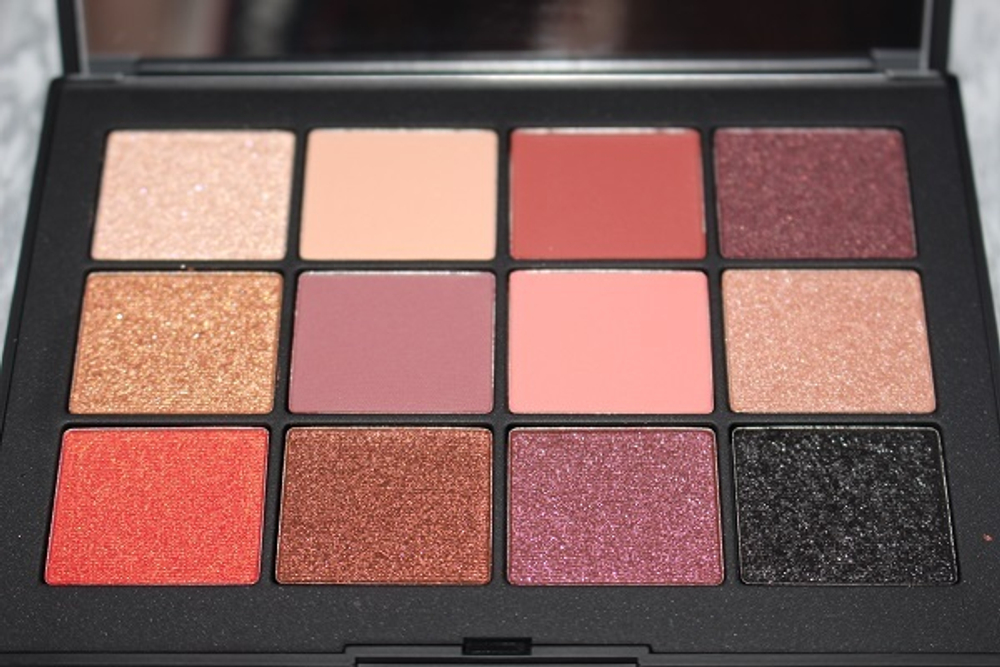 NARS Extreme Effects Eyeshadow Palette