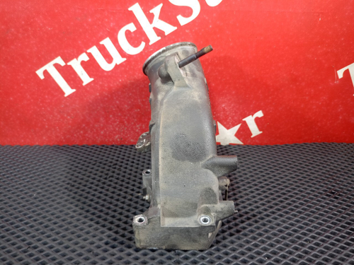 Патрубок интеркулера