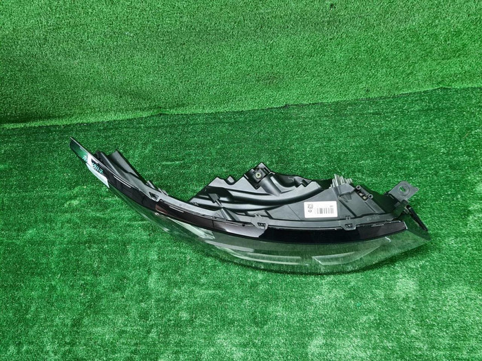 Фара правая Land-Rover Discovery 5 (2016-2021) LED