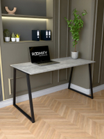 Письменный стол SOHO LITE