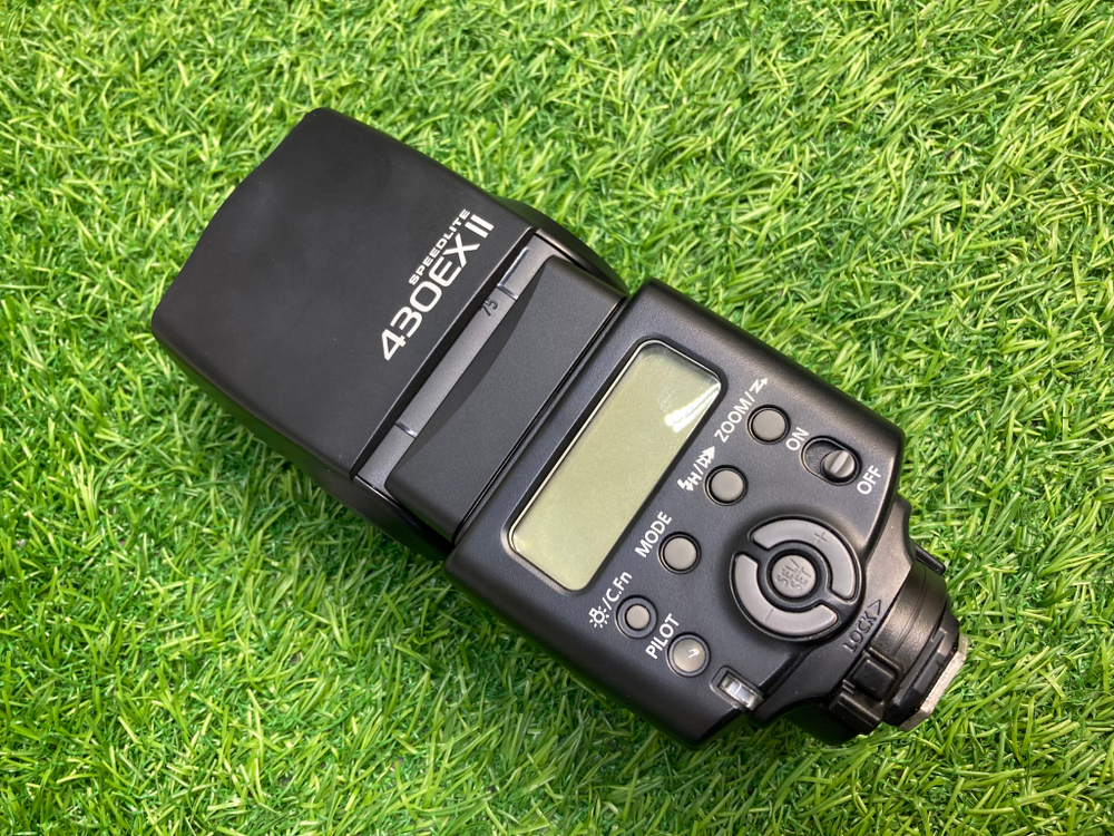 Canon Speedlite 430EX II