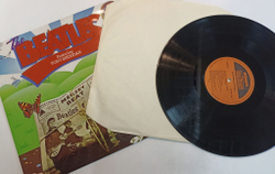 Винтажная виниловая пластинка LP The Beatles Featuring Tony Sheridan The Beatles Featuring Tony Sheridan (UK 1974)