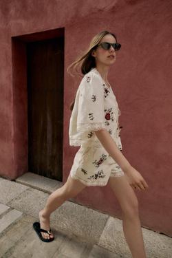 ZARA ТОП С ВЫШИВКОЙ, ЭКРЮ
