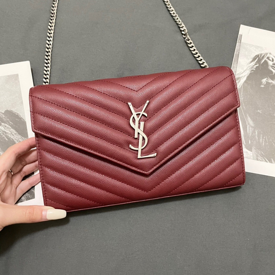 Saint Laurent WOC 22 cm