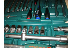 Универсальный набор торцевых головок 1/4"DR 6-13 мм и 1/2"DR 12-24 мм Jonnesway S04H52460S