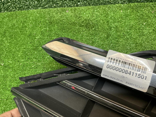 Решетка перед. бампера VW Touareg 3 (18-23) R-line