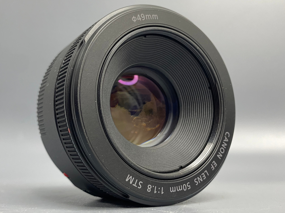 Canon RF 50mm 1.8 STM