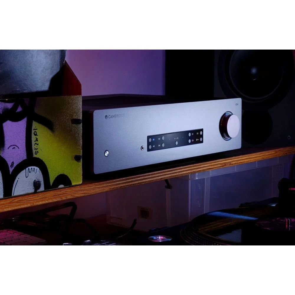 Интегральный усилитель Cambridge Audio CXA81 MKll Lunar Grey
