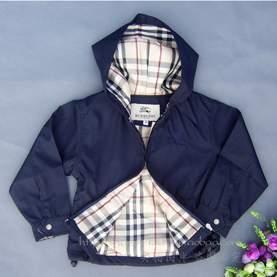 Ветровка детская однотонная с вышивкой логотипа