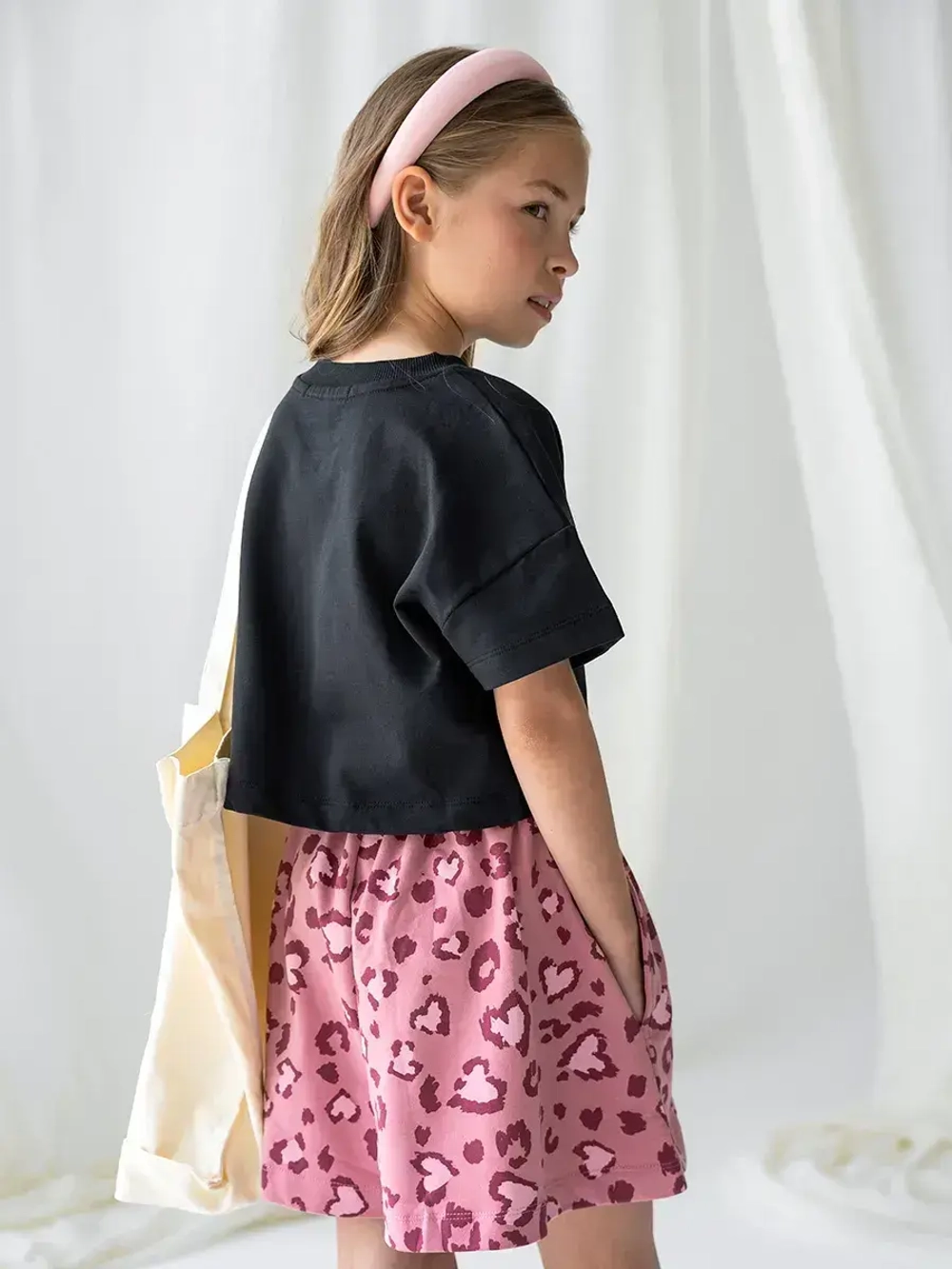 Костюм для девочки, футболка и шорты