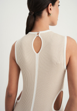 Платье RENEE с боковыми вырезами, кремовый