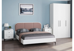 Шкаф трехдверный Вестра белый шагрень