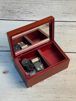 Музыкальная ЗАВОДНАЯ деревянная ПРЕМИУМ шкатулка ЛАЦИО с зеркалом с мелодией К Элизе