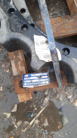 Звездочка Komatsu PC400