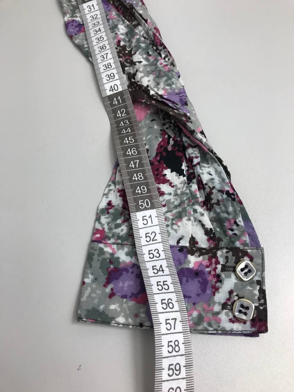 Блузка Finn Flare с цветами 46 размер