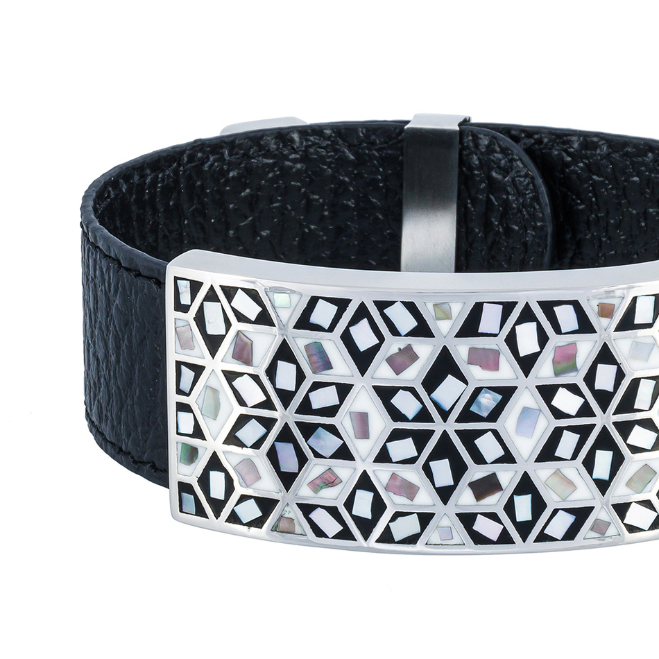 Браслет Fiore Luna на черном кожаном ремешке CB13209-2