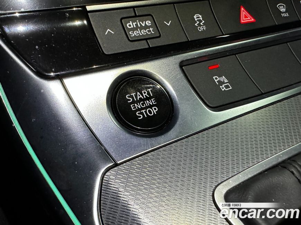 Audi A6 (C8) 45 TFSI (01.2021)