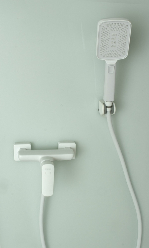 073561-F Смеситель од. для душа (БЕЛЫЙ) ViEiR (10/1шт)