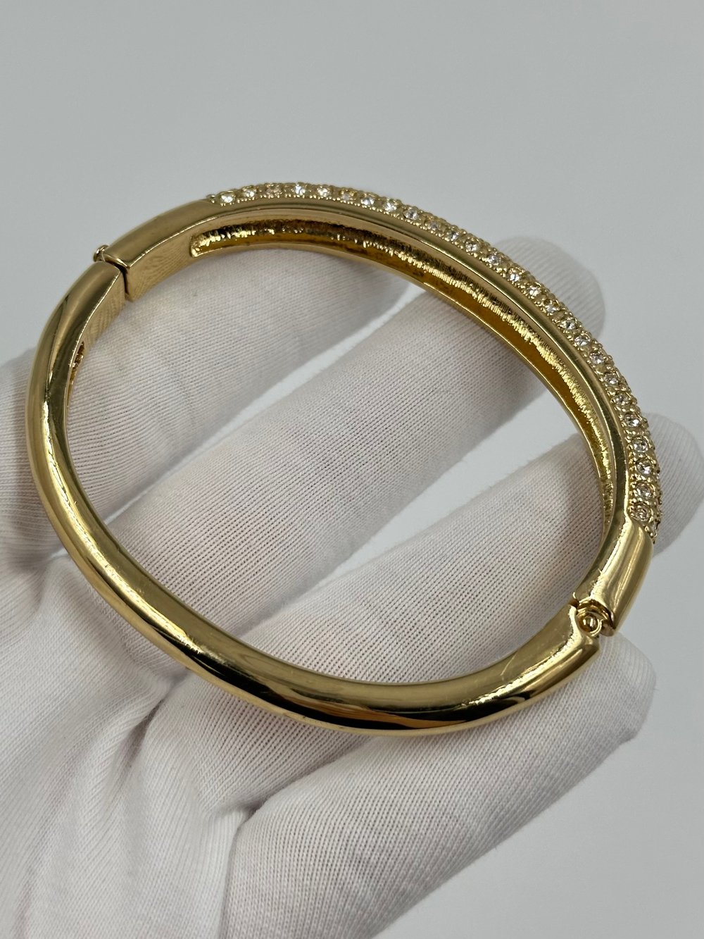 Браслет с кристаллами