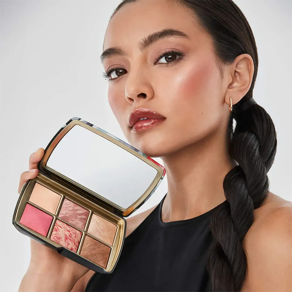 Hourglass AMBIENT LIGHTING EDIT UNLOCKED- HORSE