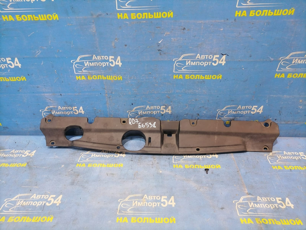 Накладка на рамку радиатора Honda CRV 2004-2006