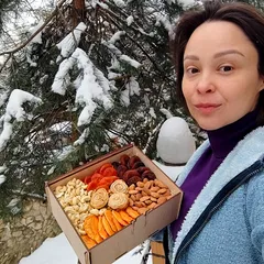 Подарок-бокс из сухофруктов и орехов «Наслаждение»