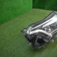 Фара левая Toyota Rav 4 CA40 (2015-2019) LED