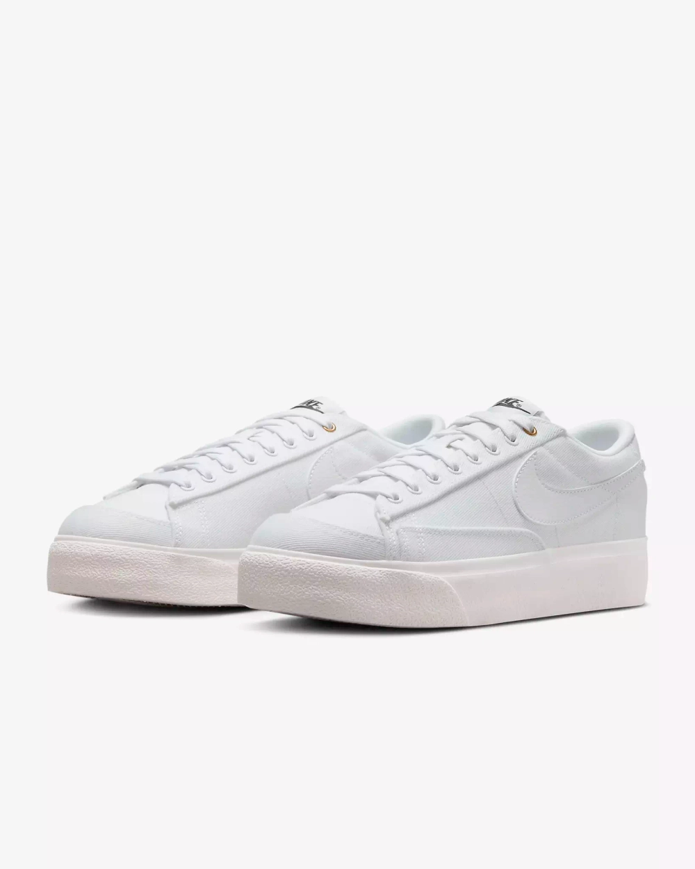 Nike Blazer Low Platform Canvas